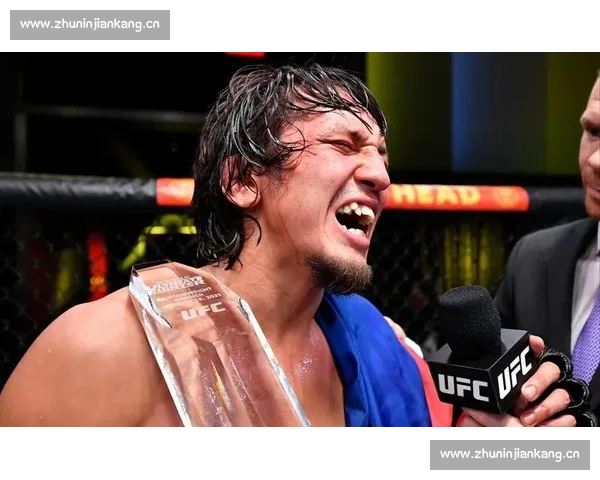 UFC 317 终极备战：八角笼即将点燃，谁能笑到最后？