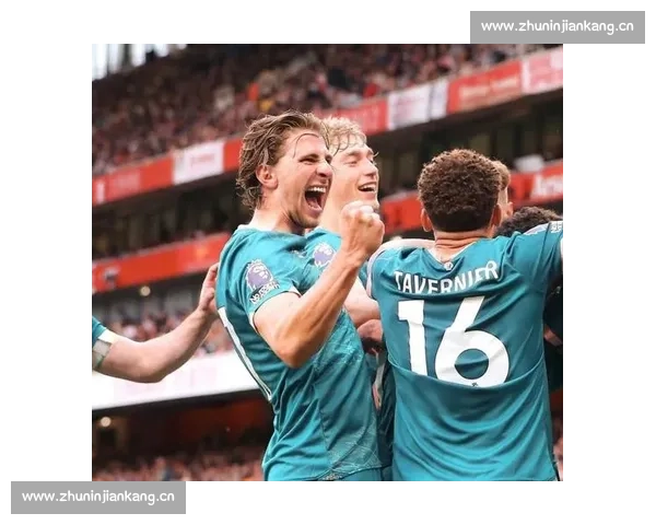 扎巴尔尼深情告别伯恩茅斯:感恩之旅,未来为巴黎而战 扎巴尔尼深情告别伯恩茅斯:感恩之旅,未来为巴黎而战