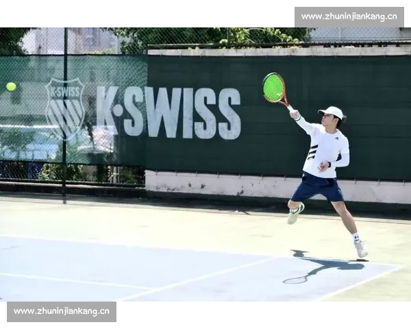 精英挥拍聚久博 区运网球总决赛燃动都市运动中心